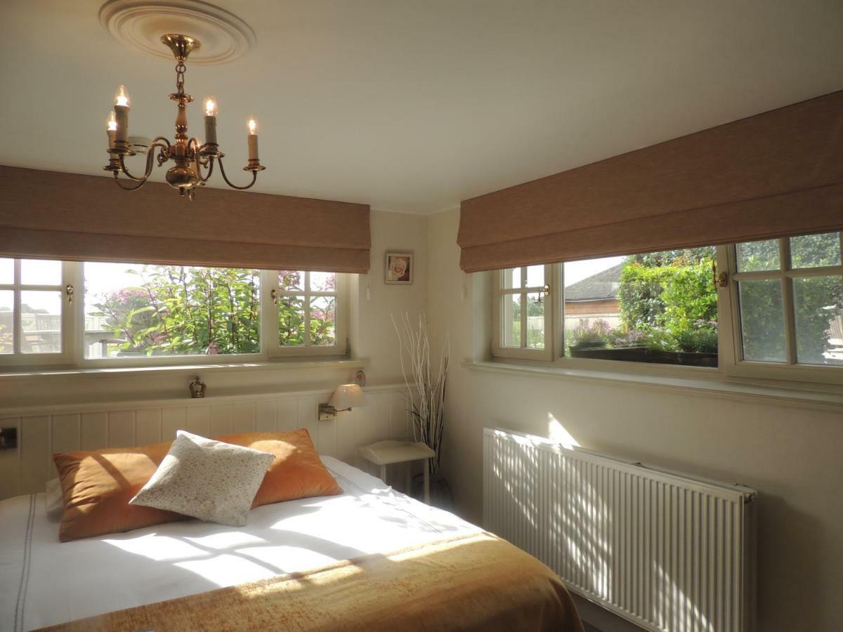 Bed & Breakfast Het Zilte Zand - Luxe Ontbijt - Gratis Parking - Westende 미들케르케 외부 사진